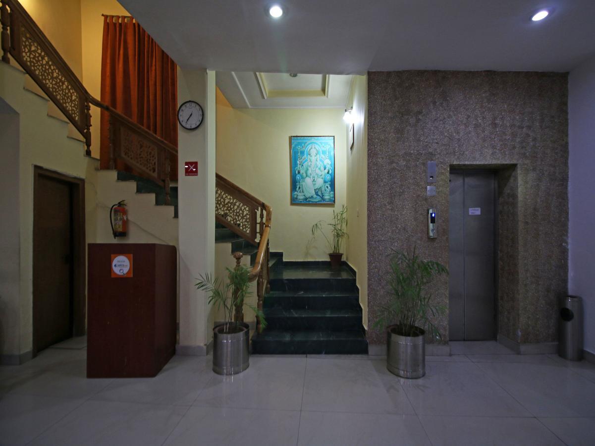 Oyo 5667 Katra Continental Hotel Exterior foto